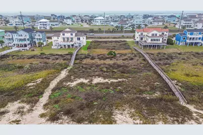20711 E Sand Hill Drive, Galveston, TX 77554 - Photo 2