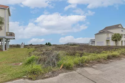 20711 E Sand Hill Drive, Galveston, TX 77554 - Photo 14