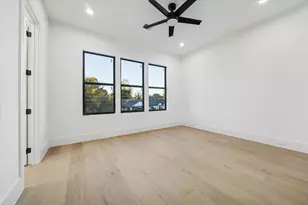 614 Eleanor St, Houston, TX 77009 - Photo 28