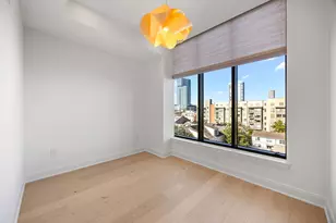 2323 W Main St, Houston, TX 77098 - Photo 16