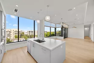 2323 W Main St, Houston, TX 77098 - Photo 10