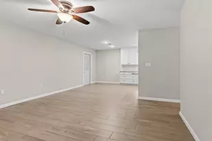 2020 35th St, Orange, TX 77630 - Photo 6