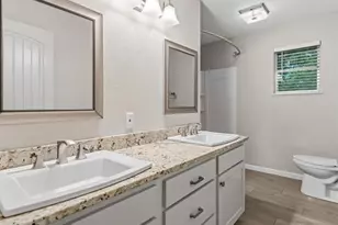 2020 35th St, Orange, TX 77630 - Photo 12
