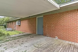 2020 35th St, Orange, TX 77630 - Photo 22