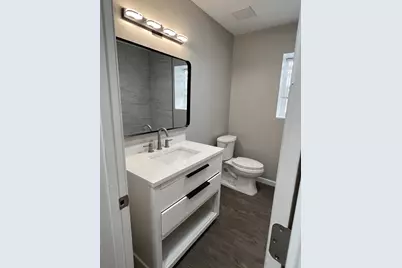 9745 Long Point Road #37, Houston, TX 77055 - Photo 6