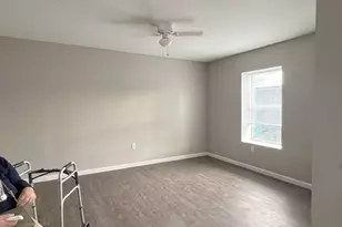 9745 Long Point Rd, Houston, TX 77055 - Photo 16