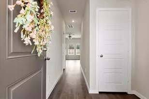 13599 Bay Springs Dr, Conroe, TX 77303 - Photo 4