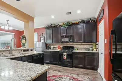 2206 Lisa Lane, Deer Park, TX 77536 - Photo 12