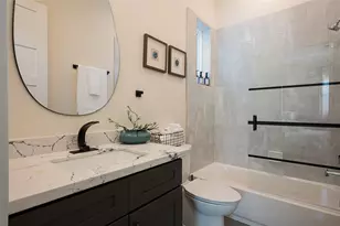 911 Thompson St, Houston, TX 77007 - Photo 44