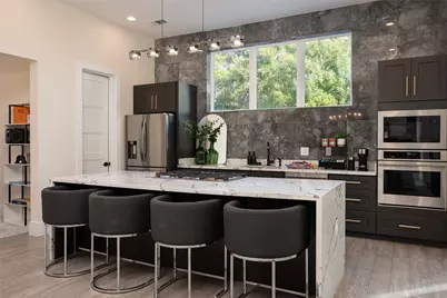 911 Thompson Street, Houston, TX 77007 - Photo 26