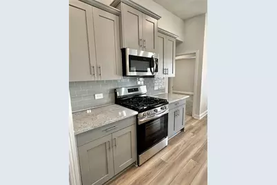 4210 Leslies Way, Dickinson, TX 77539 - Photo 10