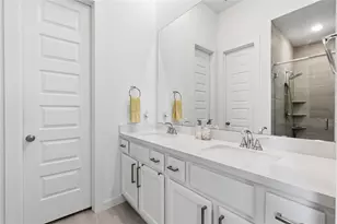 416 Bartlett St, Webster, TX 77598 - Photo 18