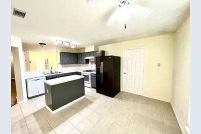 28703 Loddington Street, Spring, TX 77386 - Photo 4