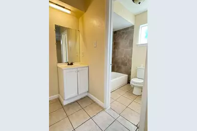 7318 Boone Road #B, Houston, TX 77072 - Photo 4