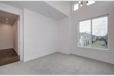 8930 Spring Knoll Forest Drive, Houston, TX 77080 - Photo 32