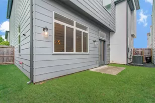 8930 Spring Knoll Forest Dr, Houston, TX 77080 - Photo 36