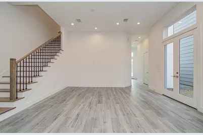 8930 Spring Knoll Forest Drive, Houston, TX 77080 - Photo 12