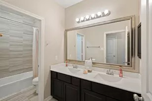 2550 Granberry Pt, Missouri City, TX 77459 - Photo 26