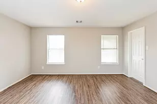 29430 Legends Bluff Dr, Spring, TX 77386 - Photo 10