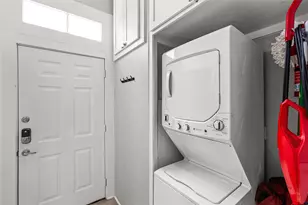 811 10th St, Galveston, TX 77550 - Photo 36