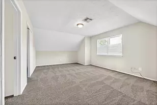 8306 Wind Forest Dr, Houston, TX 77040 - Photo 6