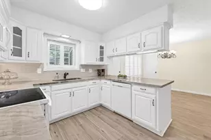 8306 Wind Forest Dr, Houston, TX 77040 - Photo 2