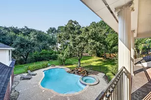 15406 Hunter's Bend Dr, Tomball, TX 77377 - Photo 40