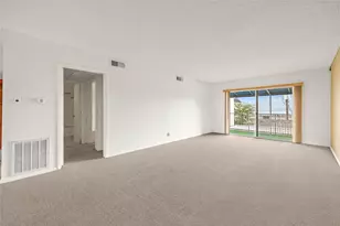 2700 Bellefontaine St, Houston, TX 77025 - Photo 2