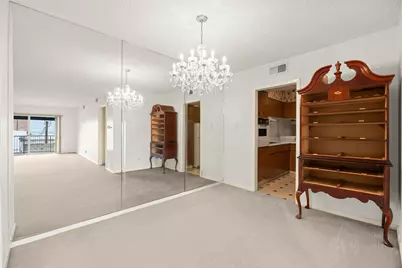 2700 Bellefontaine Street #B30, Houston, TX 77025 - Photo 4