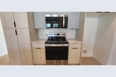 1033 North Lane #A, Houston, TX 77088 - Photo 8