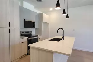 1033 North Ln, Houston, TX 77088 - Photo 6