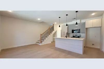 1033 North Lane #A, Houston, TX 77088 - Photo 4