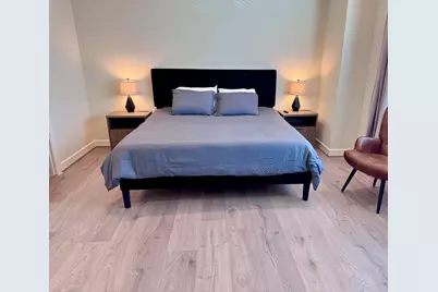 131 Eastwood Street Street, Houston, TX 77011 - Photo 24