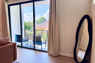 131 Eastwood Street St, Houston, TX 77011 - Photo 14