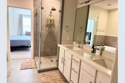 131 Eastwood Street Street, Houston, TX 77011 - Photo 28