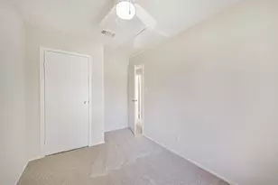 406 McConn Ct, Houston, TX 77598 - Photo 18