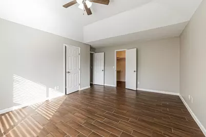 7406 Echo Pines Drive, Humble, TX 77346 - Photo 10