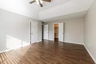 7406 Echo Pines Dr, Humble, TX 77346 - Photo 10