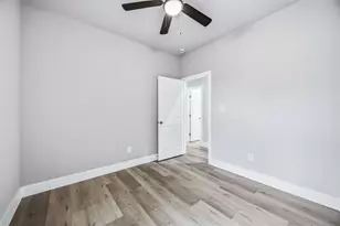 8512 Farqueson St, Houston, TX 77029 - Photo 16