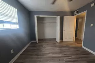 2311 71st St, Galveston, TX 77551 - Photo 6