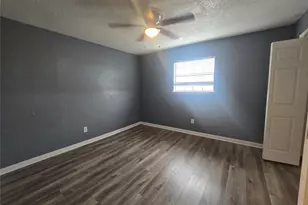 2311 71st St, Galveston, TX 77551 - Photo 10