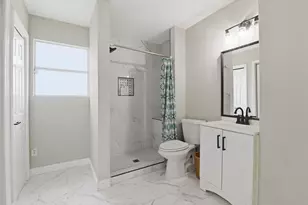 2217 Creston Dr, Houston, TX 77026 - Photo 30