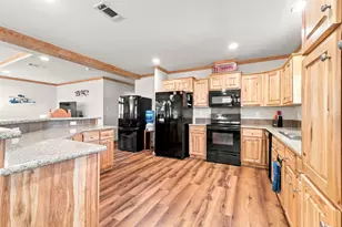 298 Nugent Dr, Livingston, TX 77351 - Photo 10