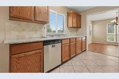 3119 Kathleen Drive, Mont Belvieu, TX 77523 - Photo 10