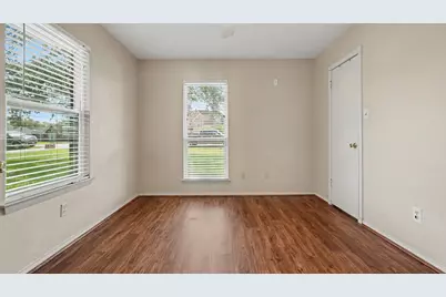 3119 Kathleen Drive, Mont Belvieu, TX 77523 - Photo 24