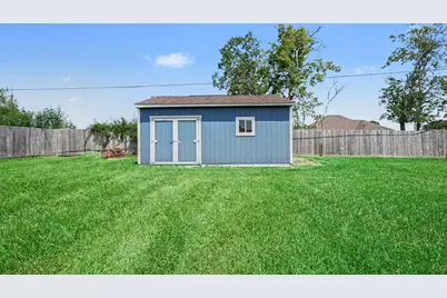 3119 Kathleen Drive, Mont Belvieu, TX 77523 - Photo 30