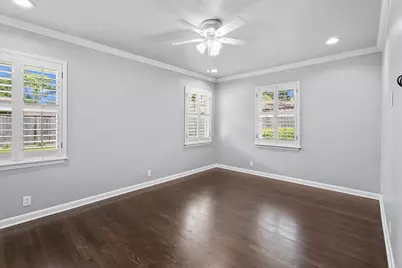 1328 Bingle Road, Houston, TX 77055 - Photo 32