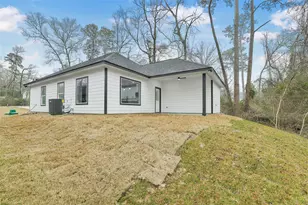 15113 Austin, Willis, TX 77378 - Photo 32