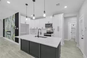 15113 Austin, Willis, TX 77378 - Photo 10