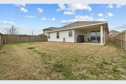 689 Forest Bend Lane, La Marque, TX 77568 - Photo 18